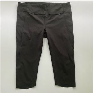 Athleta Black Cropped Active Leggings Size Large